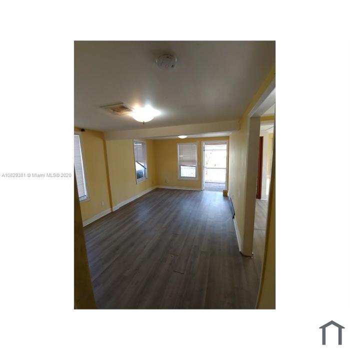 241 NW 5th Ave
