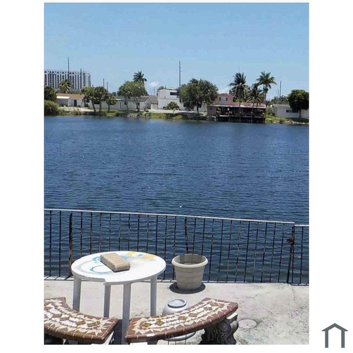 219 SW 12th Ave