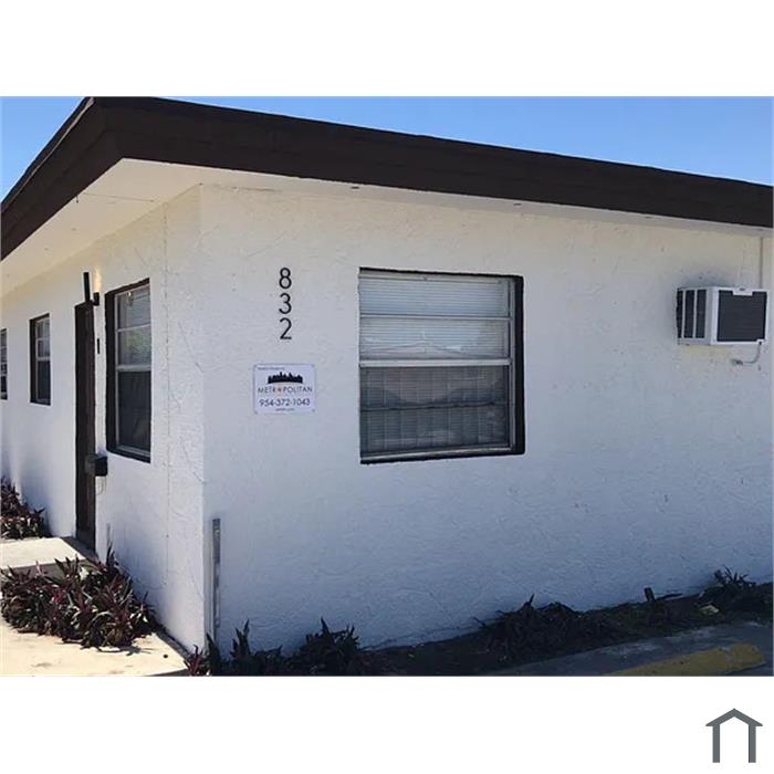 832 NW 10th St