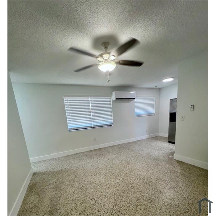 190 W 11th St