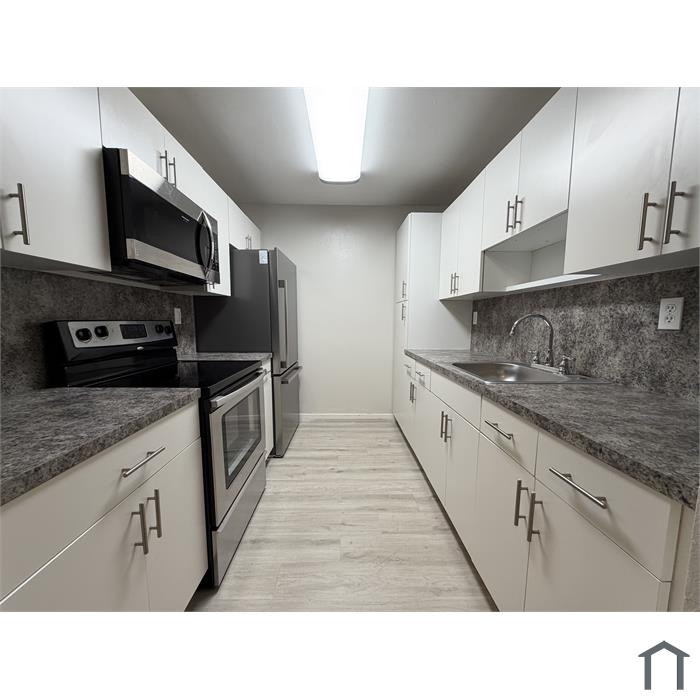 7101 Miami Lakes Dr