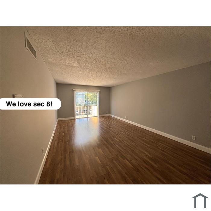 18101 NW 68th Ave