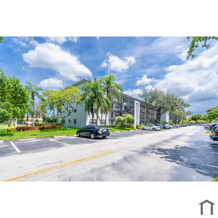 101 SW 132nd Way