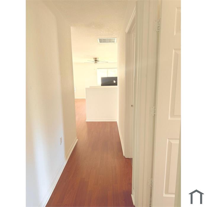 4534 SW 127th Ter