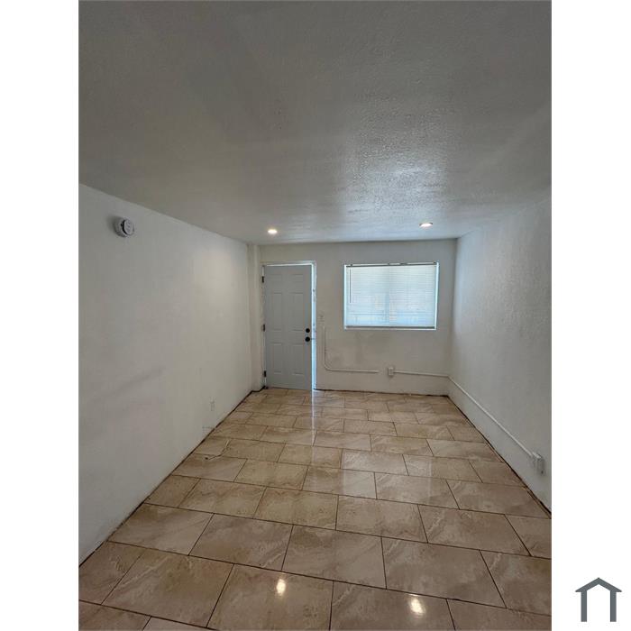 485 SW 4th Ave