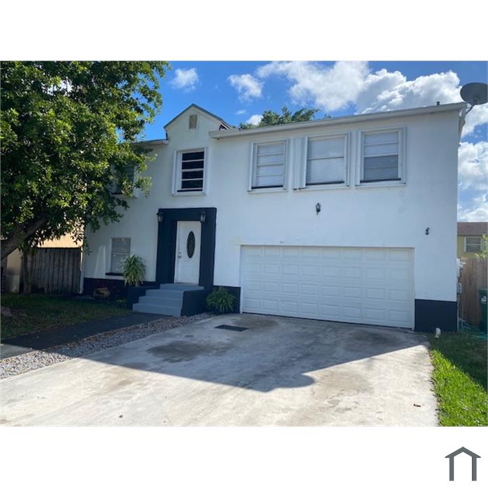 12122 SW 271st Ter