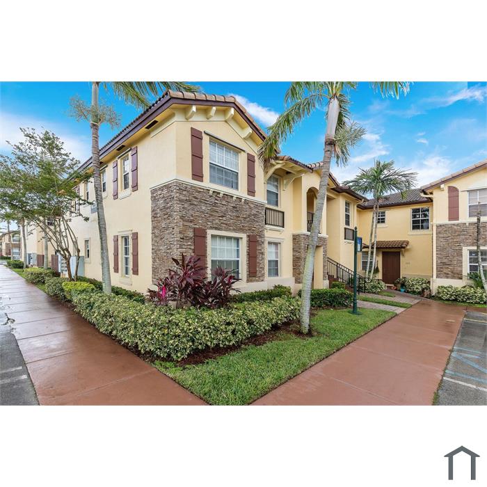 3360 NE 14th Dr