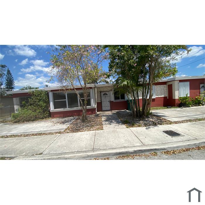 758 NW 14th St
