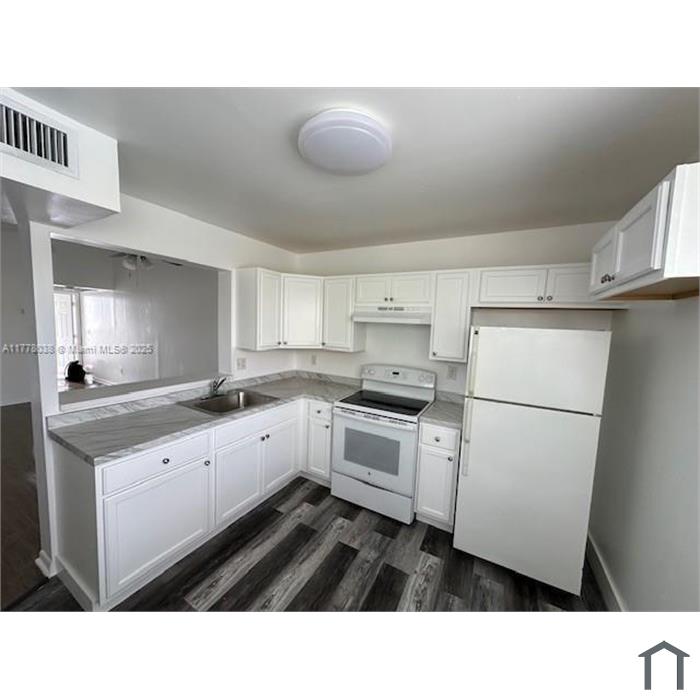 1071 Adams Ave