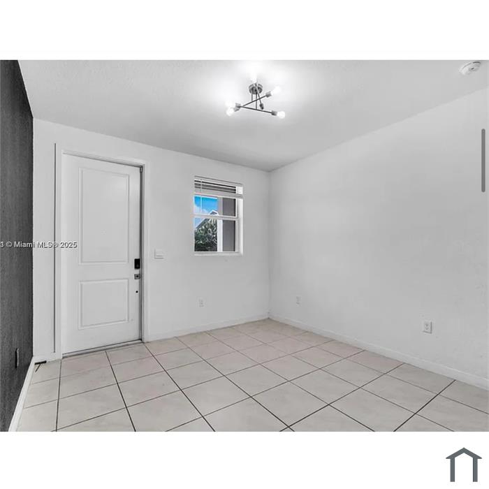 1871 SE 9th Ter