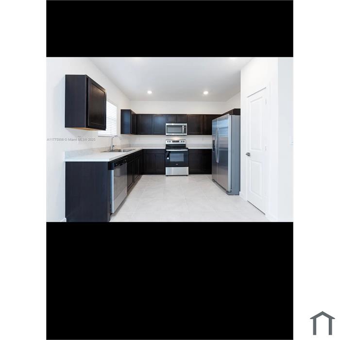 1780 SE 9th Ave