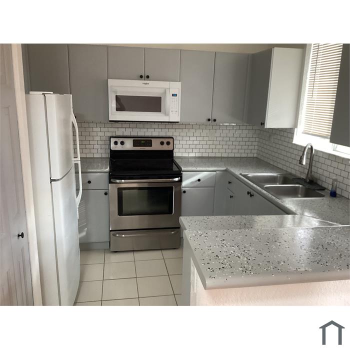 2736 SE 15th Rd