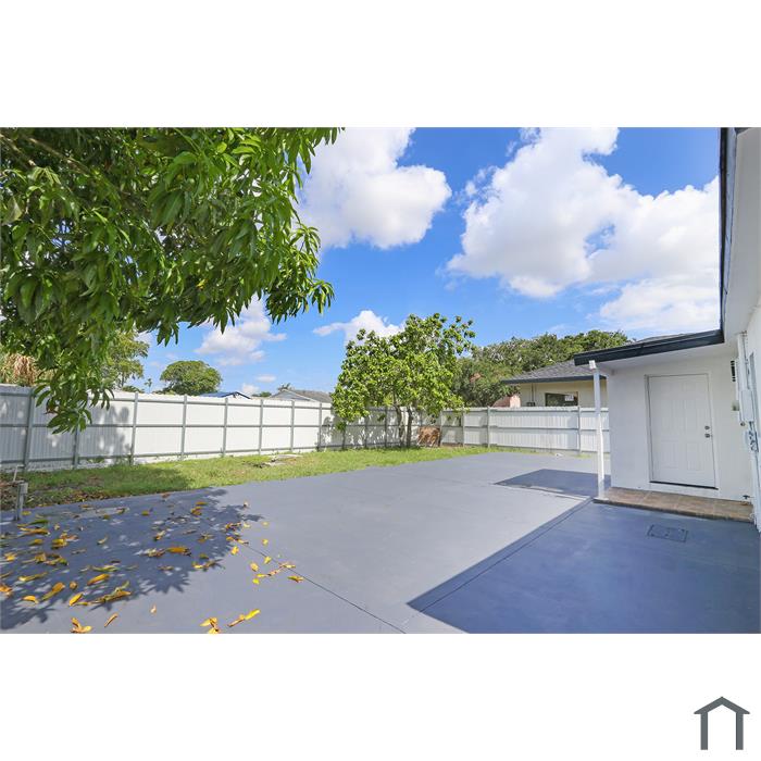 14260 NW 22nd Pl