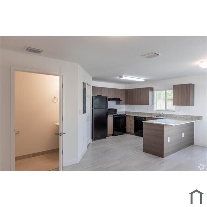 14301 NW 17th Path