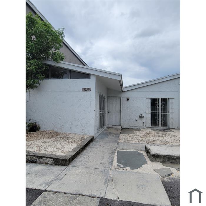 4530 NW 185th St