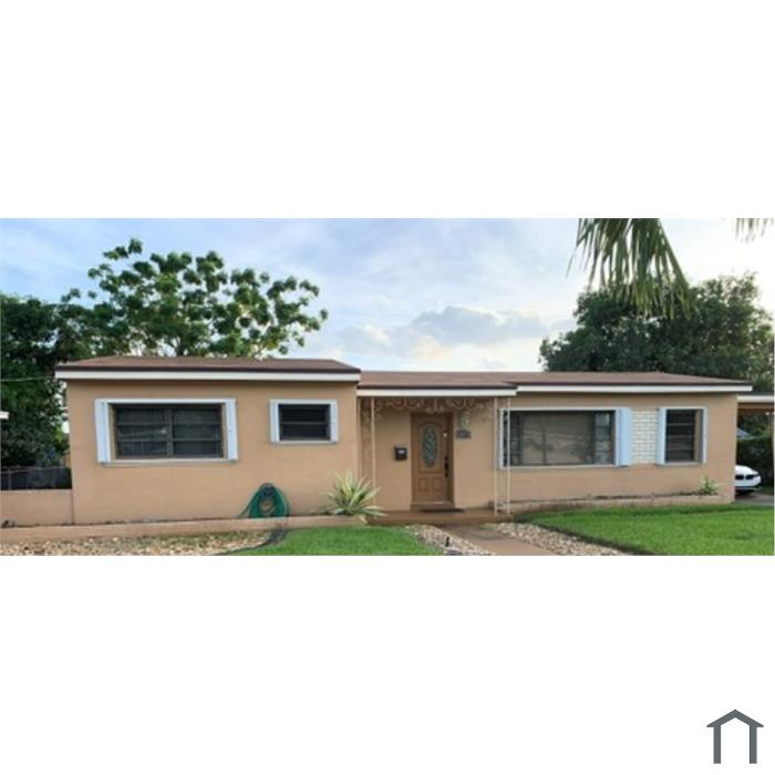 1812 NW 185th Ter