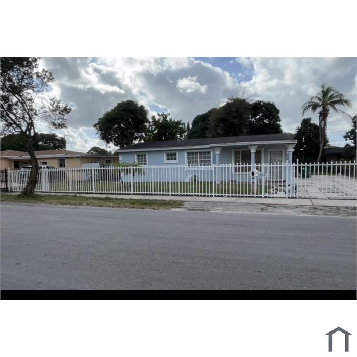 2780 NW 179th St