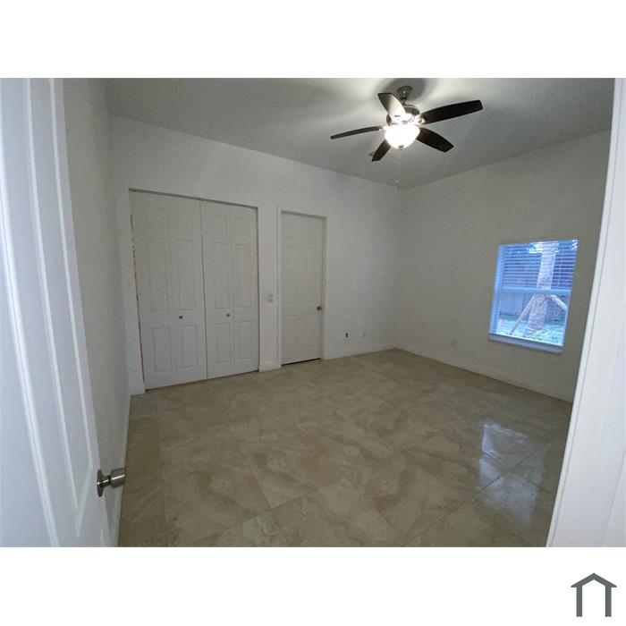 701 SW 10th Dr