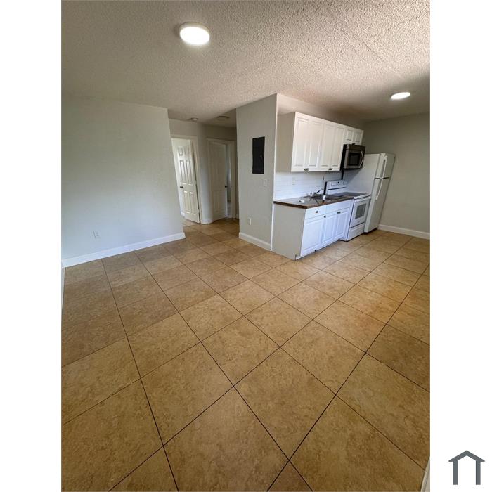 1119 NW 6th Ave
