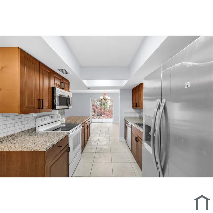 4330 NW 80th Ave