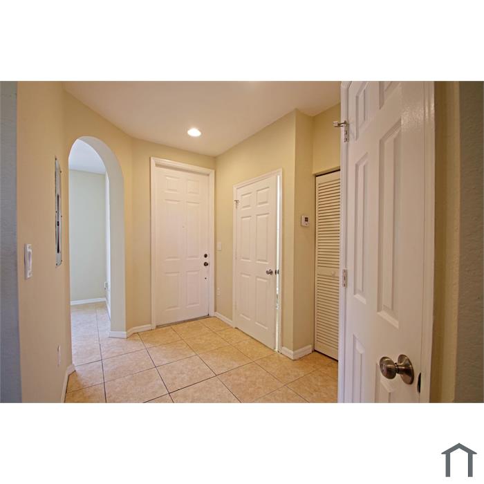 1904 SW 60th Ave