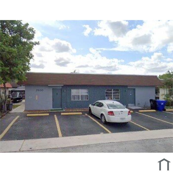 7900 SW 10th Ct