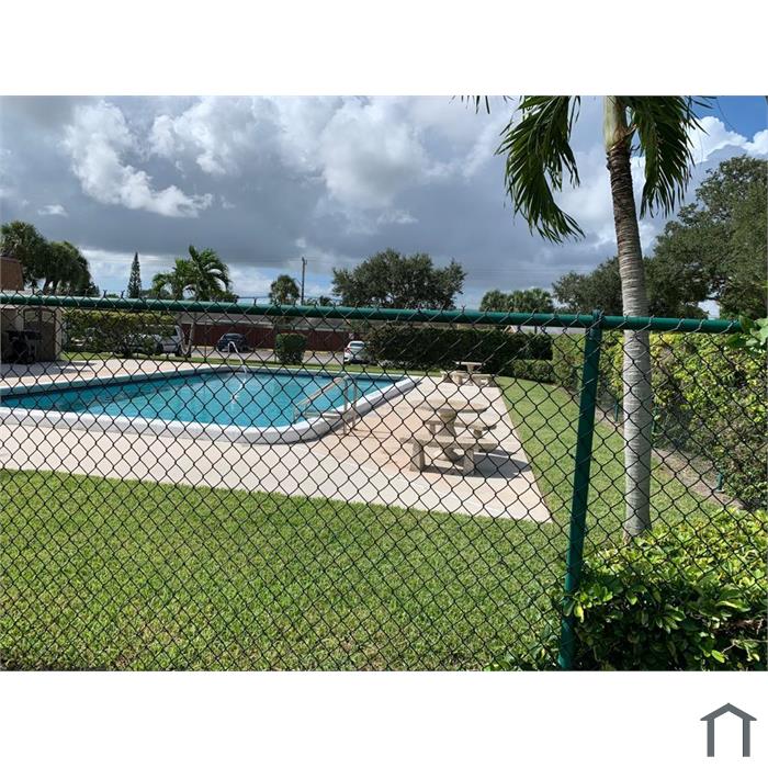 7911 Southgate Blvd