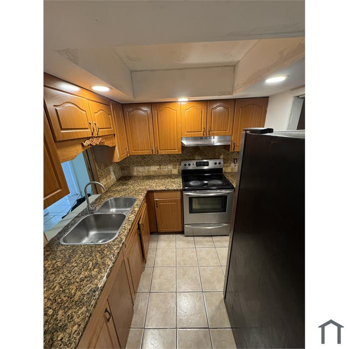 7725 Tam Oshanter Blvd