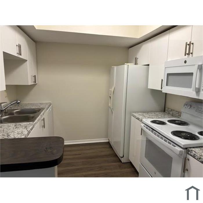 6543 Boulevard of Champions