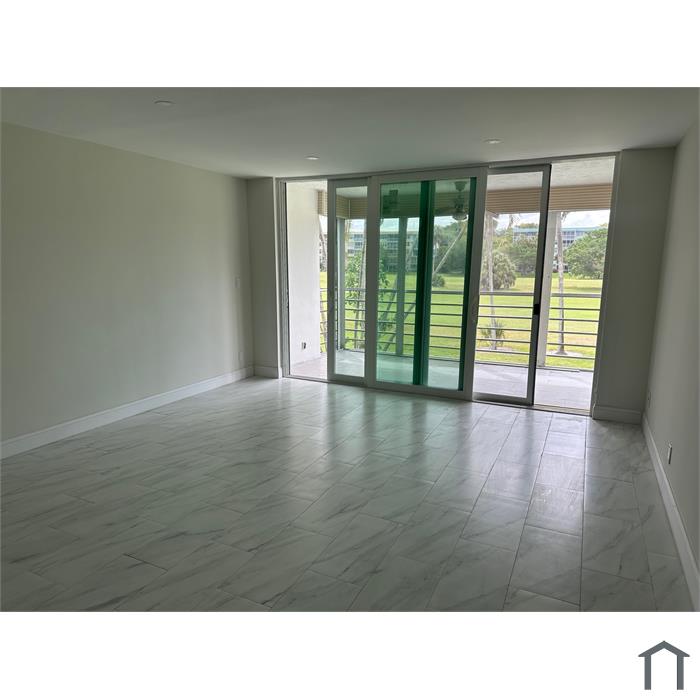 903 Cypress Ter