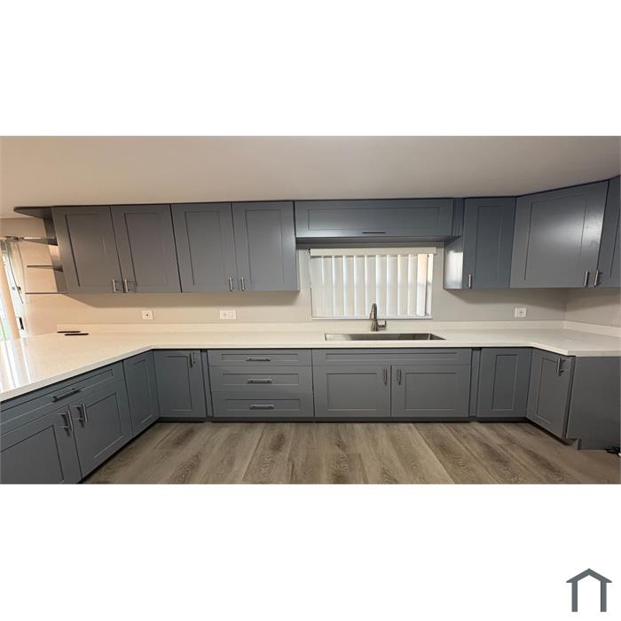 300 NW 16th Ave