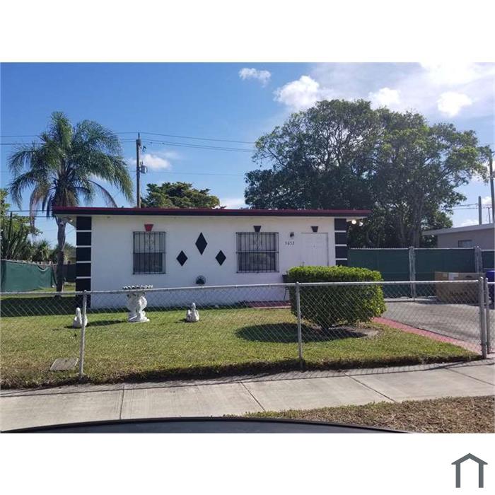 3032 NW 6th St