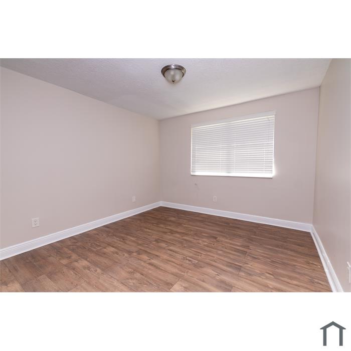1251 SW 46th Ave