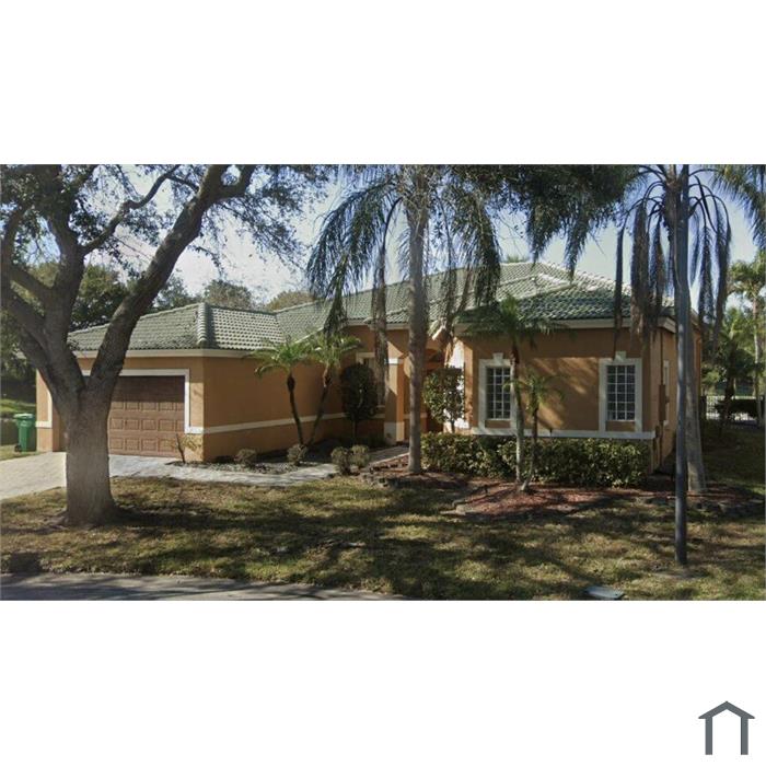 10989 NW 56th Ct