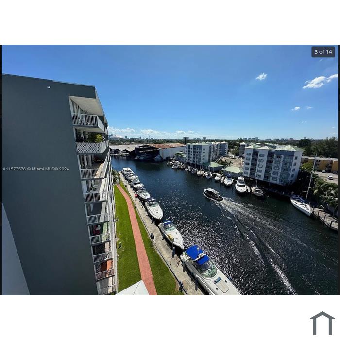 Isla del Mar Condominium