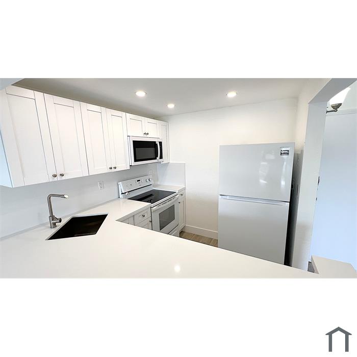 4550 NW 9th St