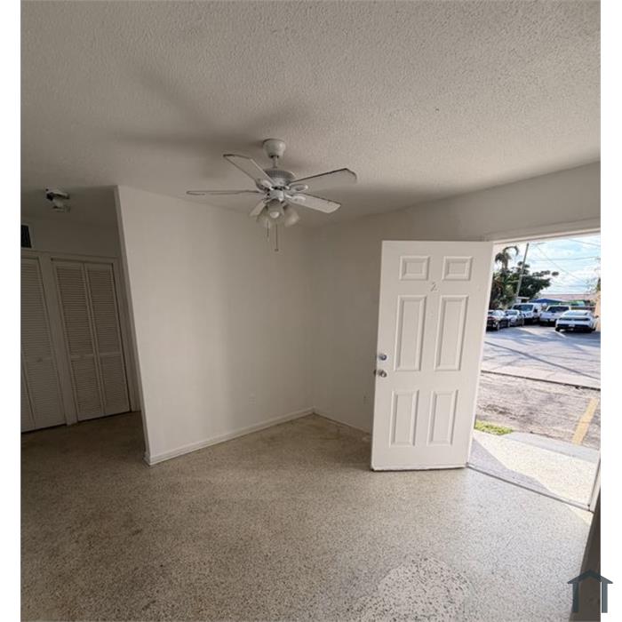 695 NW 44th Ave