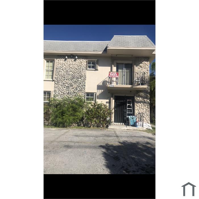 1443 SW 4th St