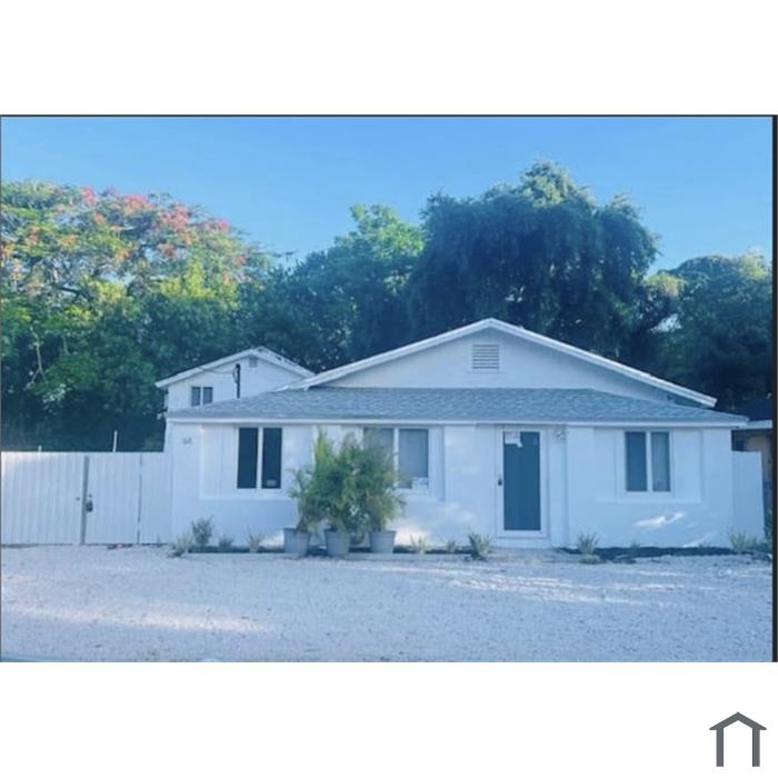 Village Quarters Little Haiti