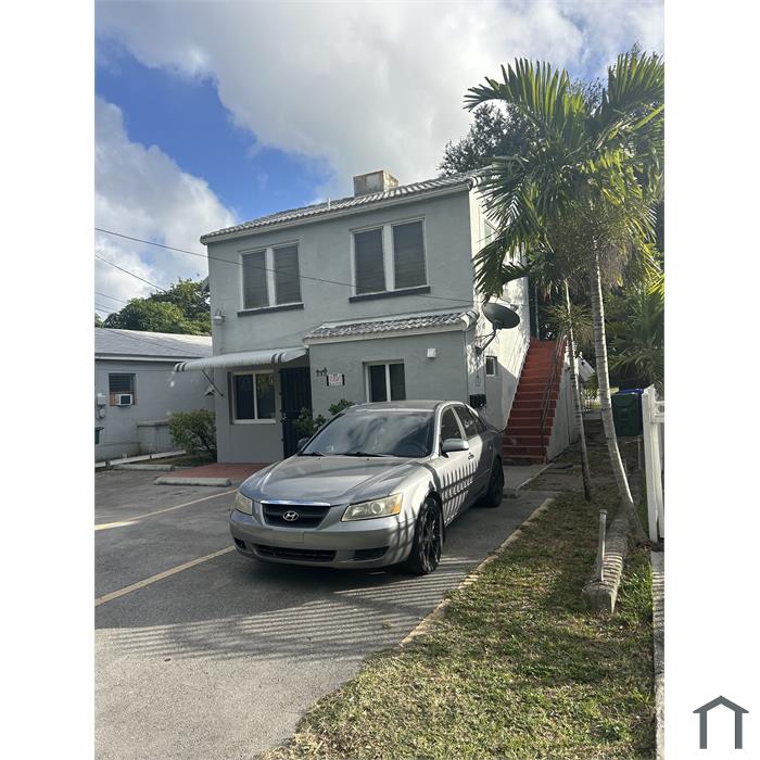 82nd Terr Front House 