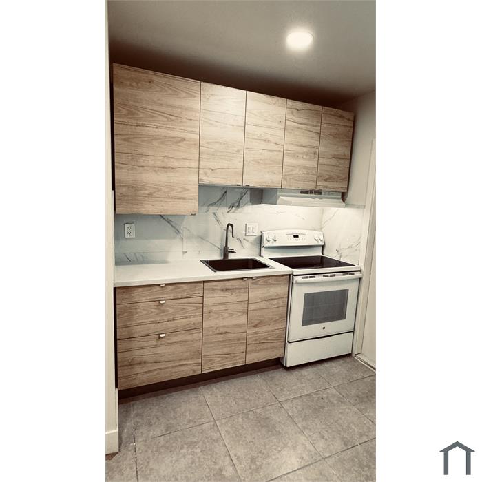 1725 NW 47th Ter