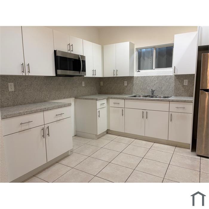 2916 NW 51st St