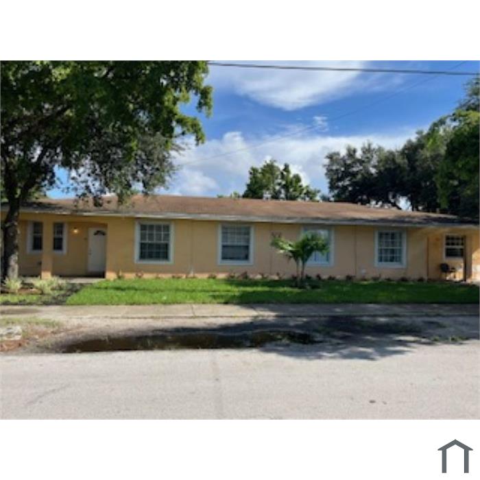 1723 NW 62nd Ter