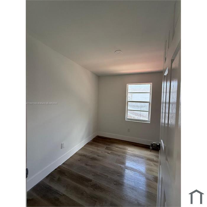 1669 NW 70th St