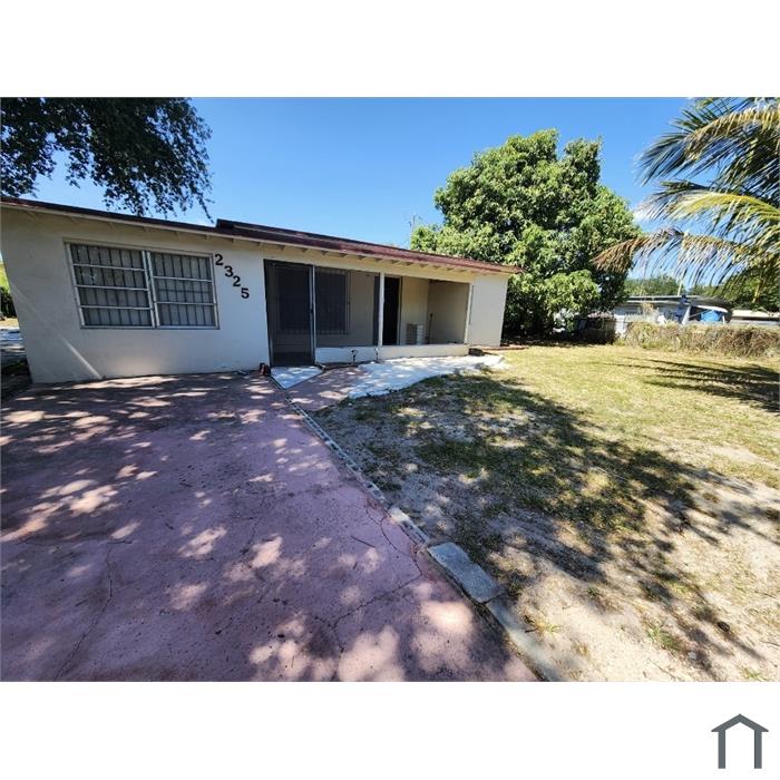 2325 NW 89th St