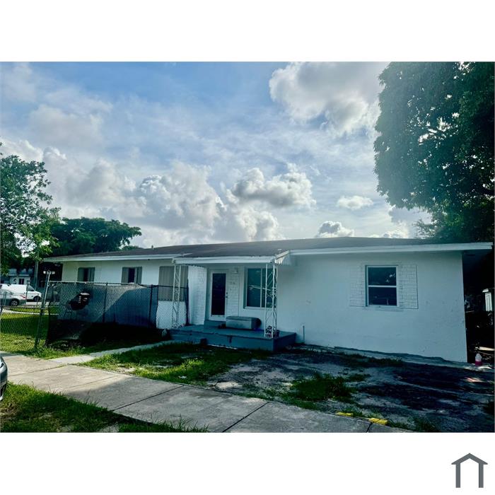 7700 NW 11th Ave