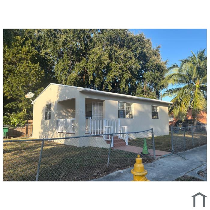 261 NW 67th St