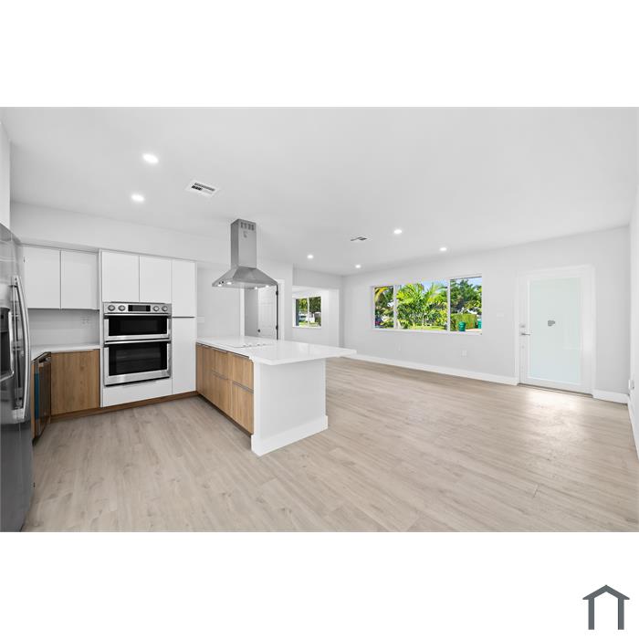 8650 SW 126th Ter