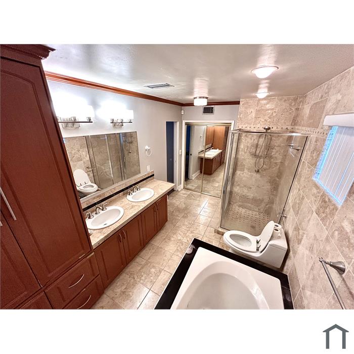 10910 SW 178th Ter