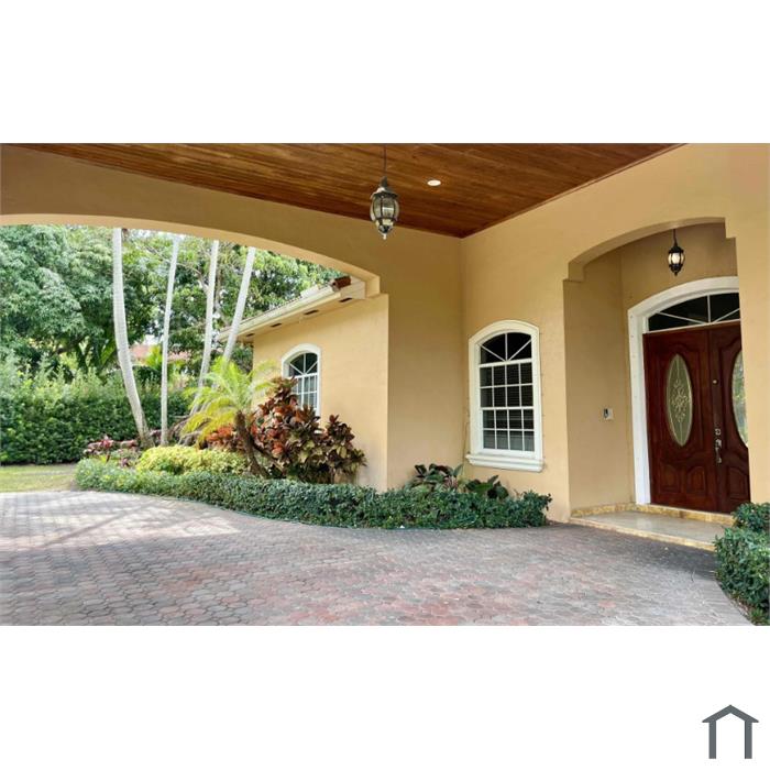 7900 SW 185th Ter